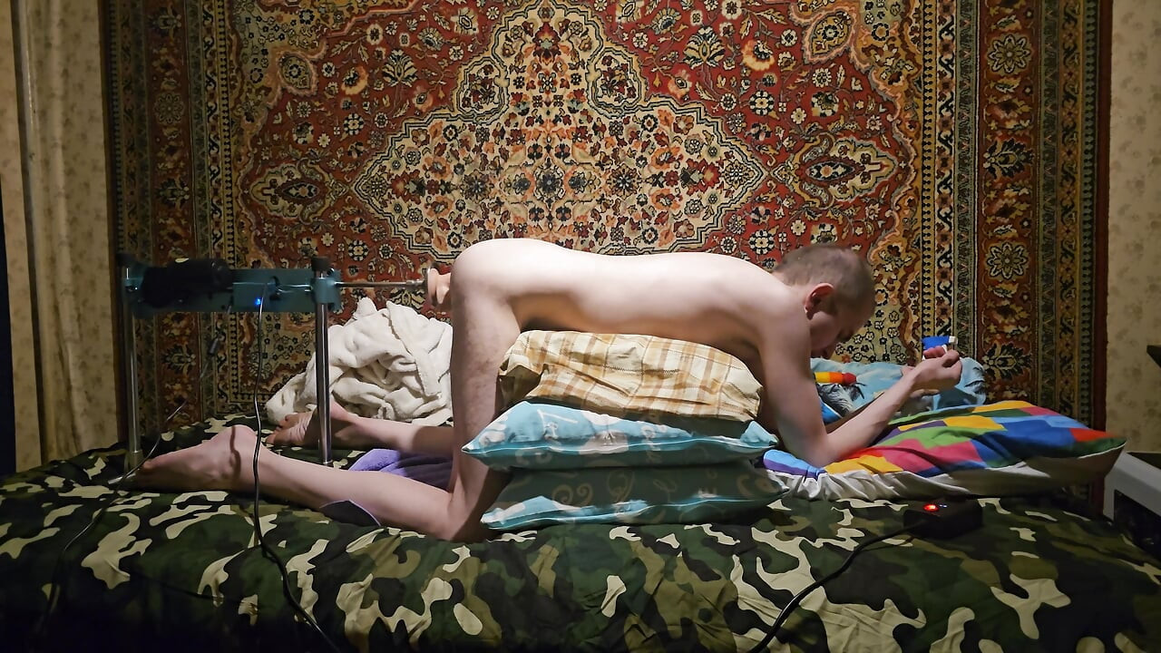 Man anale neukmachine amateur eigengemaakt