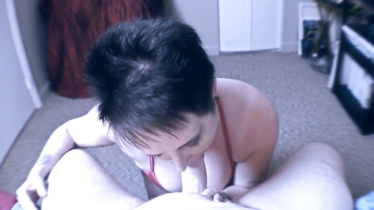 Amatör Bigtits MILF avsugning ansikts sperma