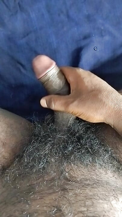 Indische student mastrubatie, close-up sperma wit en dik sperma aftrekken