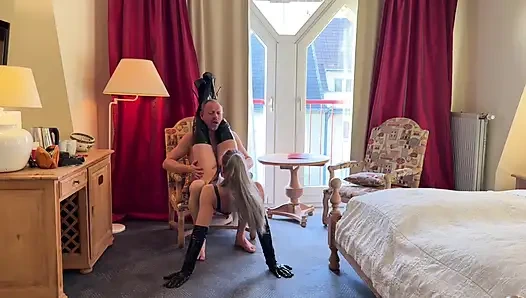 Dominasi Kulit Gulat Fantasi