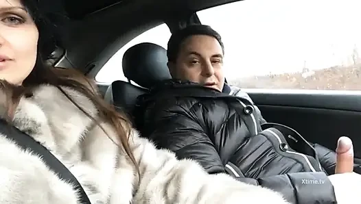 Road trip for Diva Del Tubo and Andrea Dipre jerking off his cock behind...