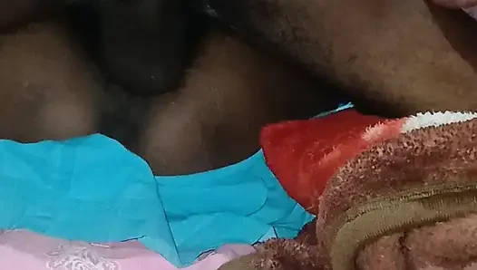Desi Biwi Ka Raat Mein Legs Up Karke Blue Panty Side Kar Jamkar Chut Faad Di – Payal Wali Tight Chut Hindi Audio