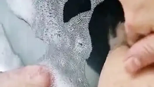 Fingering memekku sendiri