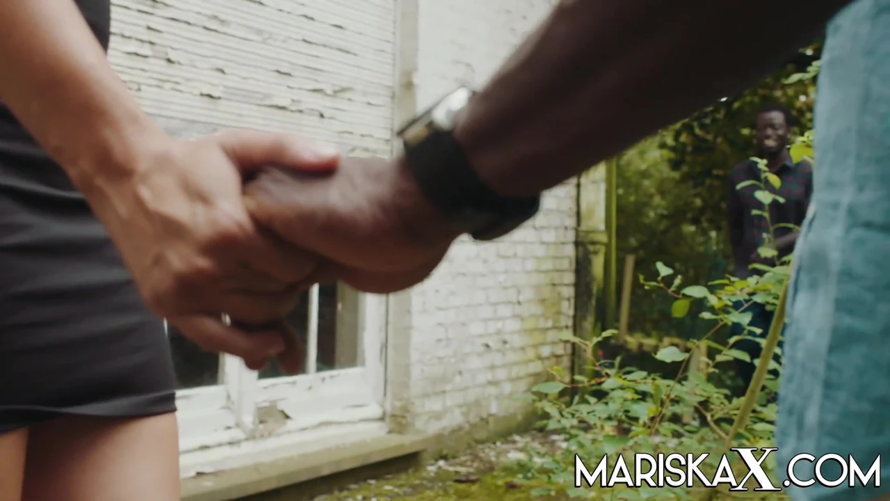 Mariskax mariska kocası tarafından bir bbc'ye teklif edildi