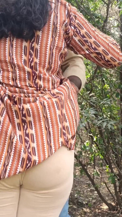 College student outdoor fucking | Clip 1