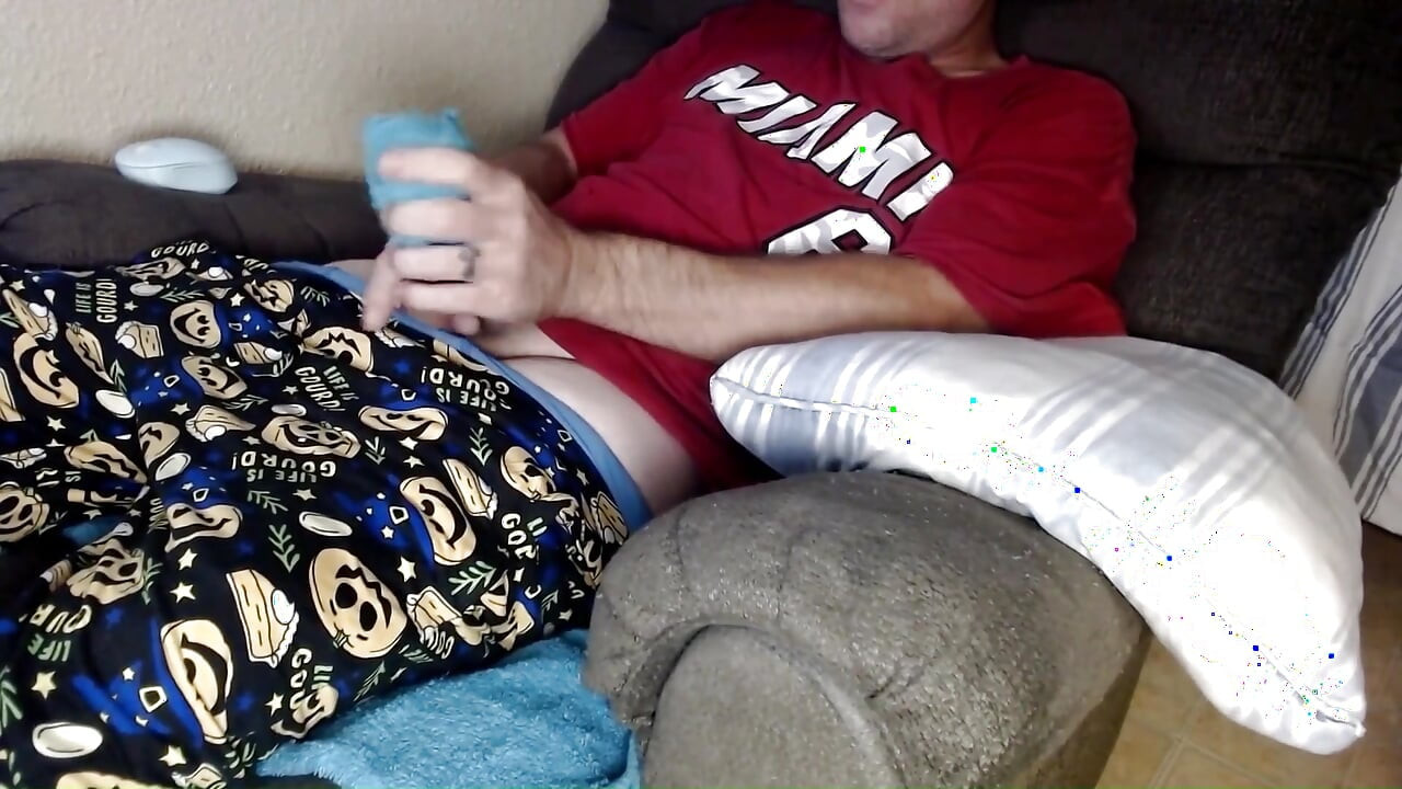 Dubesnackes, Let's Have Some Fun and Masturbating Time.