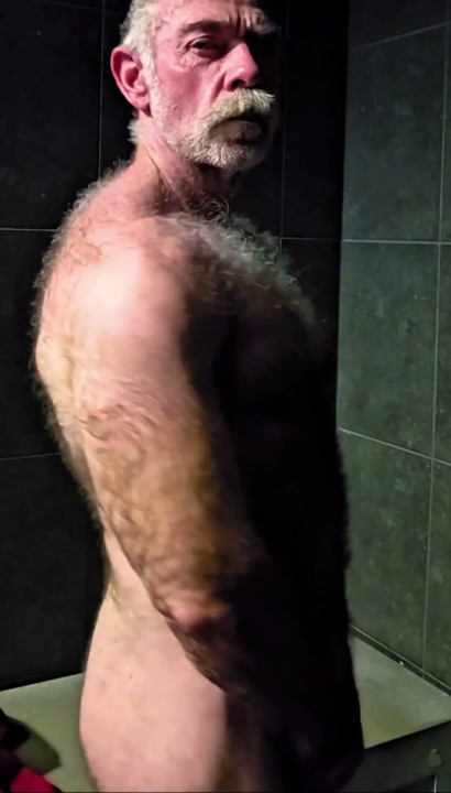 Hairy Dilf Showing Physique