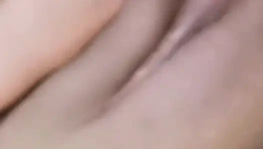 Colombian woman masturbates with her best friend