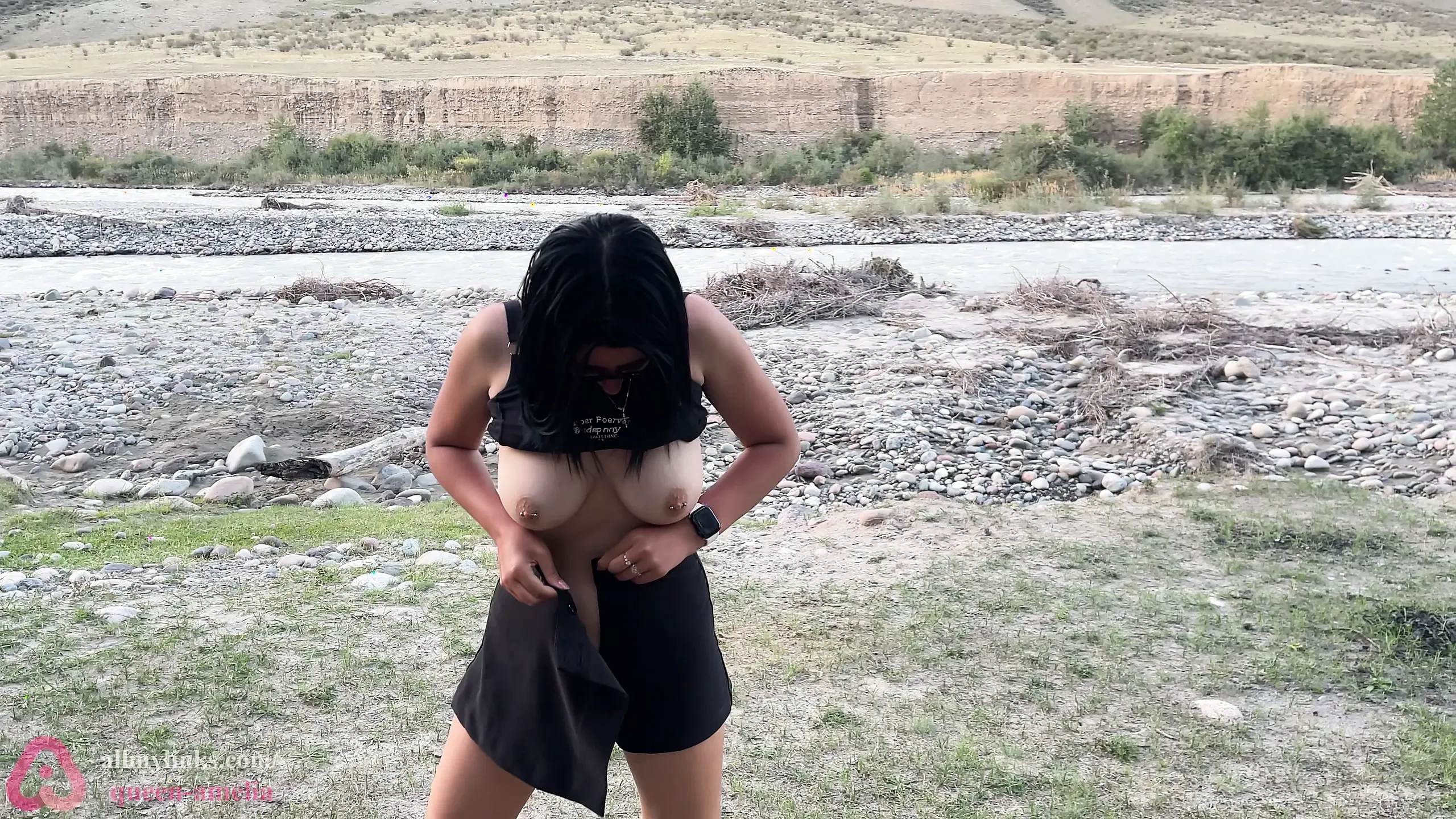 Compilation of public peeng in nature! Showing pads! POV!