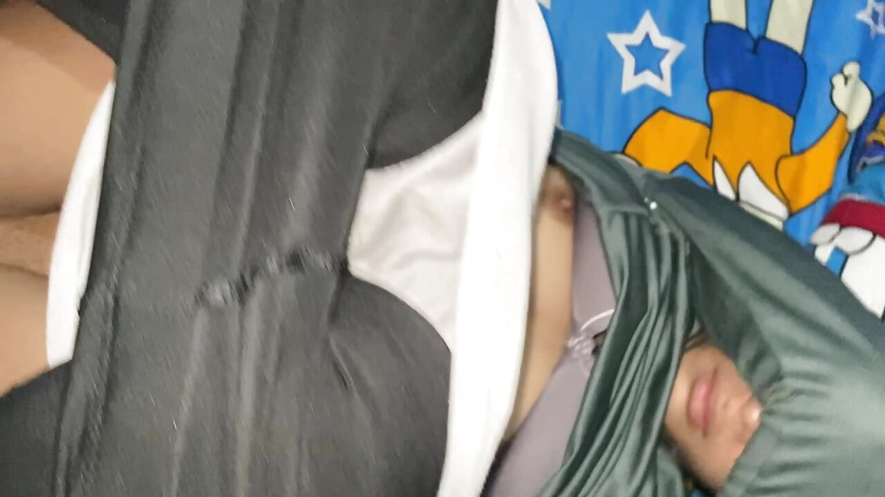I fucked my beautiful stepsister