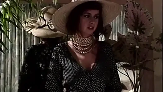Brünette in retro-fick geknallt