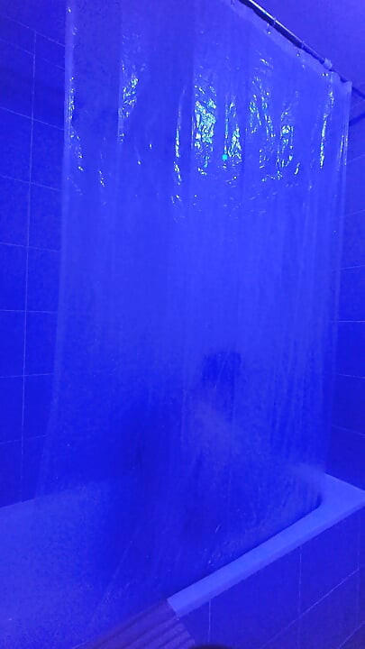 I'm taking a shower