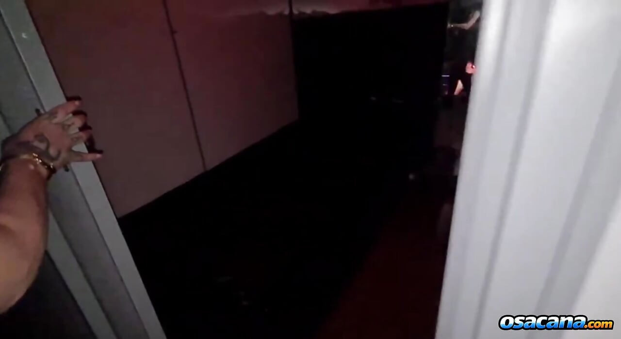 Busty hottie visits swinger house to suck several strangers' dicks