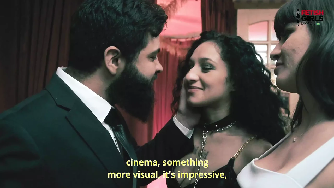 我们有礼物给你，恋物癖女孩巴西有生日，我们有促销，访问我们的频道，看看什么热门