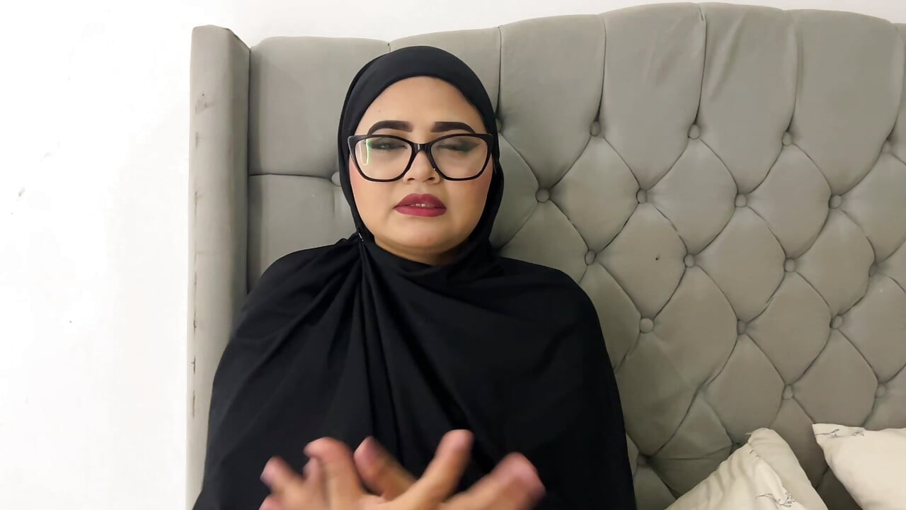 Religious Muslim Stepsister Puts Her Beliefs Aside To Try A Cock