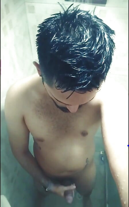 Jerking off in the shower