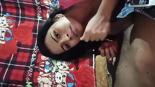 Sezon 108. Hintli ev hanımı komşu erkek arkadaşıyla sikişiyor