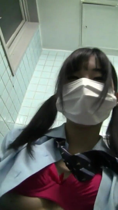 Video mengejutkan rahang dari "※Viewing caution※【Shocking video in school】Shooting young students in Japan Please watch before"