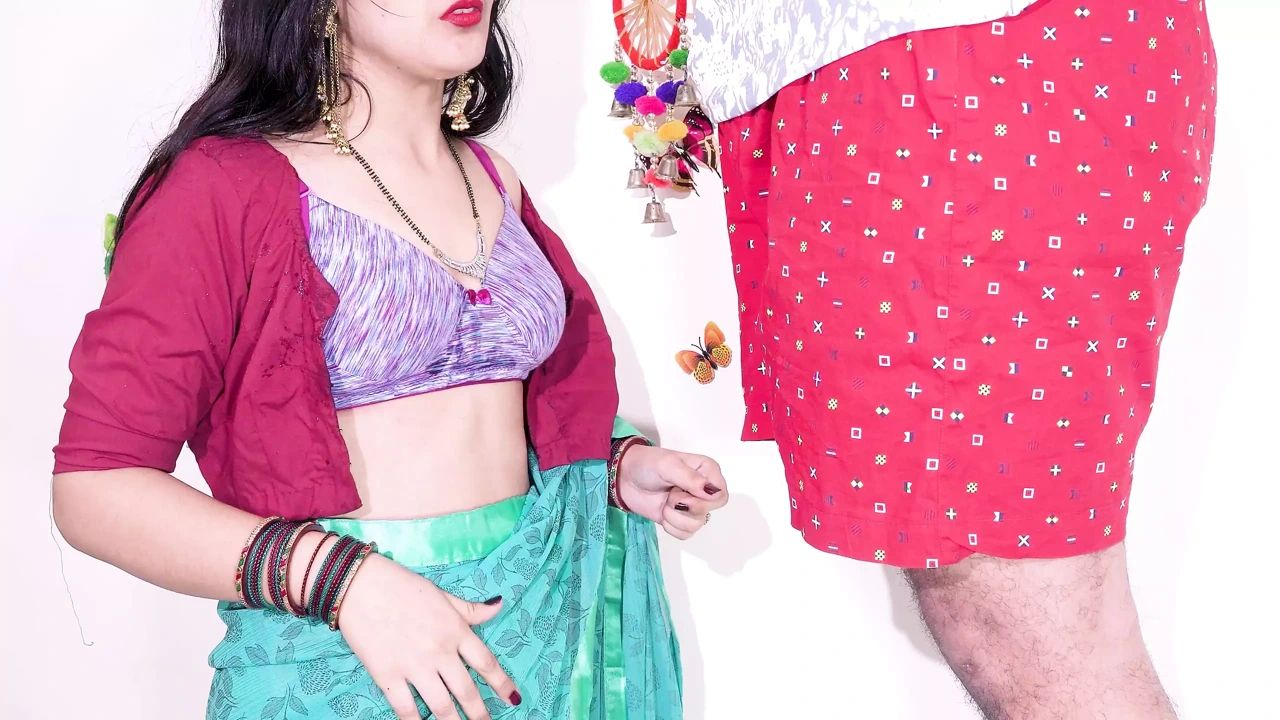 阿姨 Ki 紧 Gaand Jabardast Chudai 电工 Ke Sath高潮