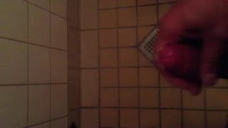 Masturbace před koupelí