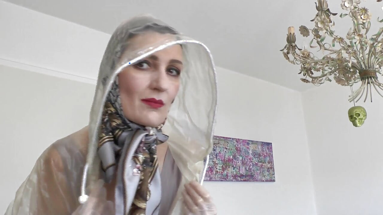 Transparent Rain Cape Joi - Ejaculează pe My Rain Poncho