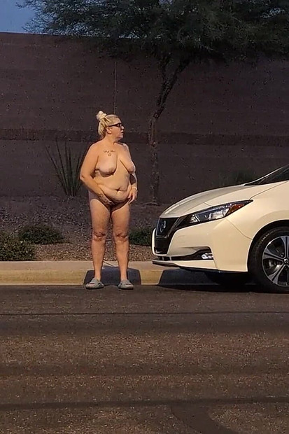 Thick BBW Wife Loves to Show off and Be Nude in Public!