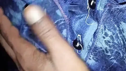 İri güzel kadın büyük memeli büyük meme uçları ve domaltmalı desi gerçek dışarıda seks queen4desi