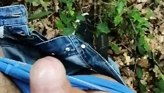 ormanda handjob