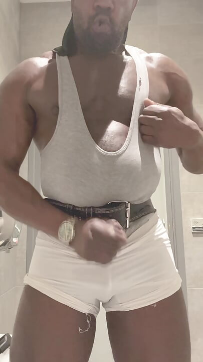 Black Muscle Stepdad Revealing Singlet Bate Cum Post Gym Shower