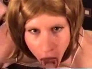 Amateur Redhead Shemale BJ Cumshot