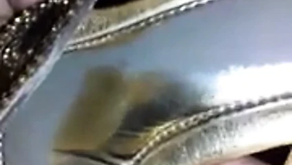 yalamak altın sandal