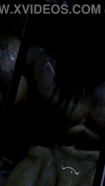 Moment de masturbare de la "Oh, Doamne - Orc pe asiatica Cyberpunk PMV"