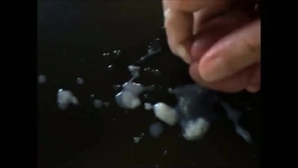 我的射液在桌子上。
