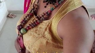 Indian crossdresser Lara D'Souza sexy video in saree