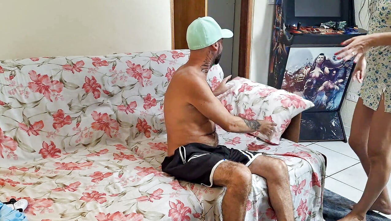 He Forgot the Condom, so I Let Him Put Just the Head of His Dick in!