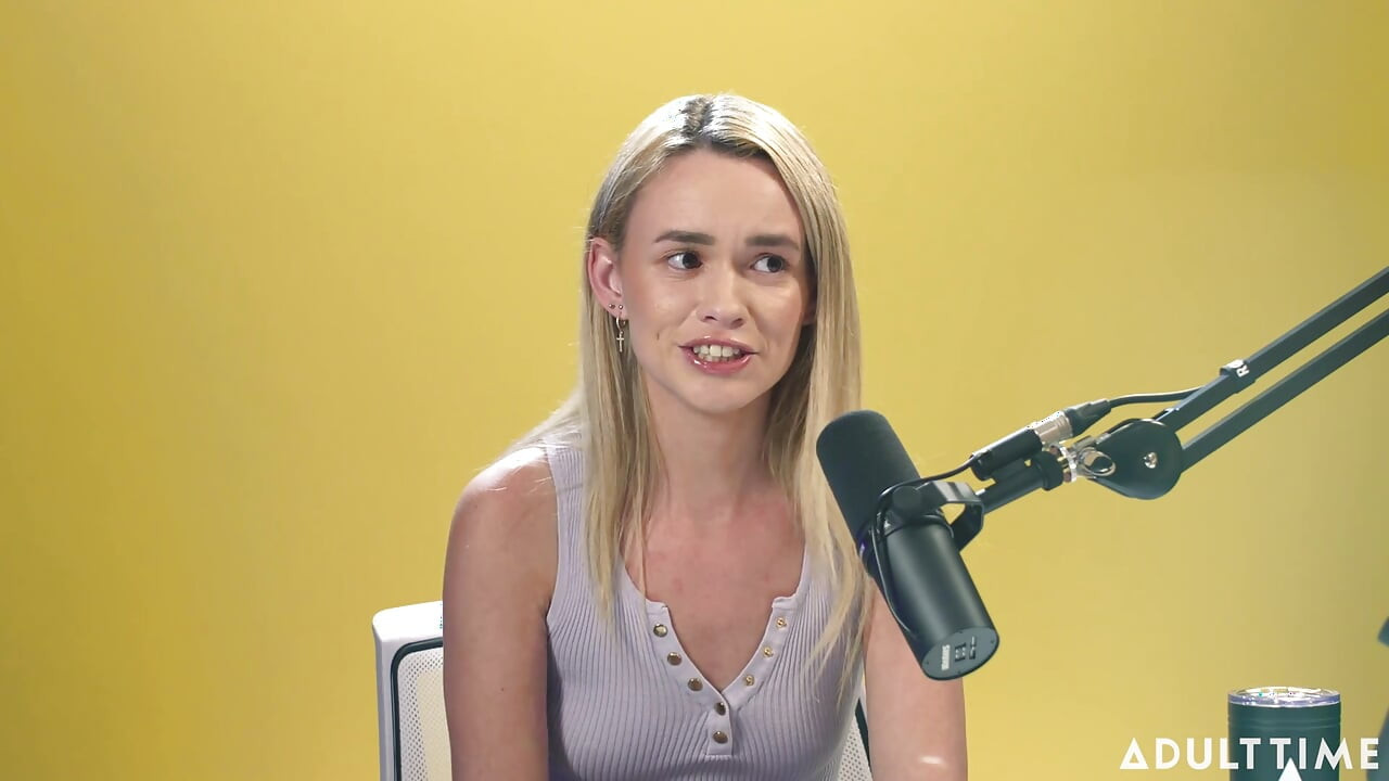 Khloe Kingsley chorreando en cámara y banderas rojas | el podcast de tiempo para adultos