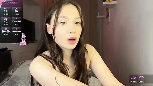 SI MUDA ROSIE JUICE MENGHANCURKAN MEMEKNYA DAN MENDAPAT ORGASME