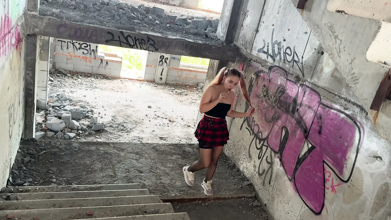 Fucked with a schoolgirl in an abandoned building