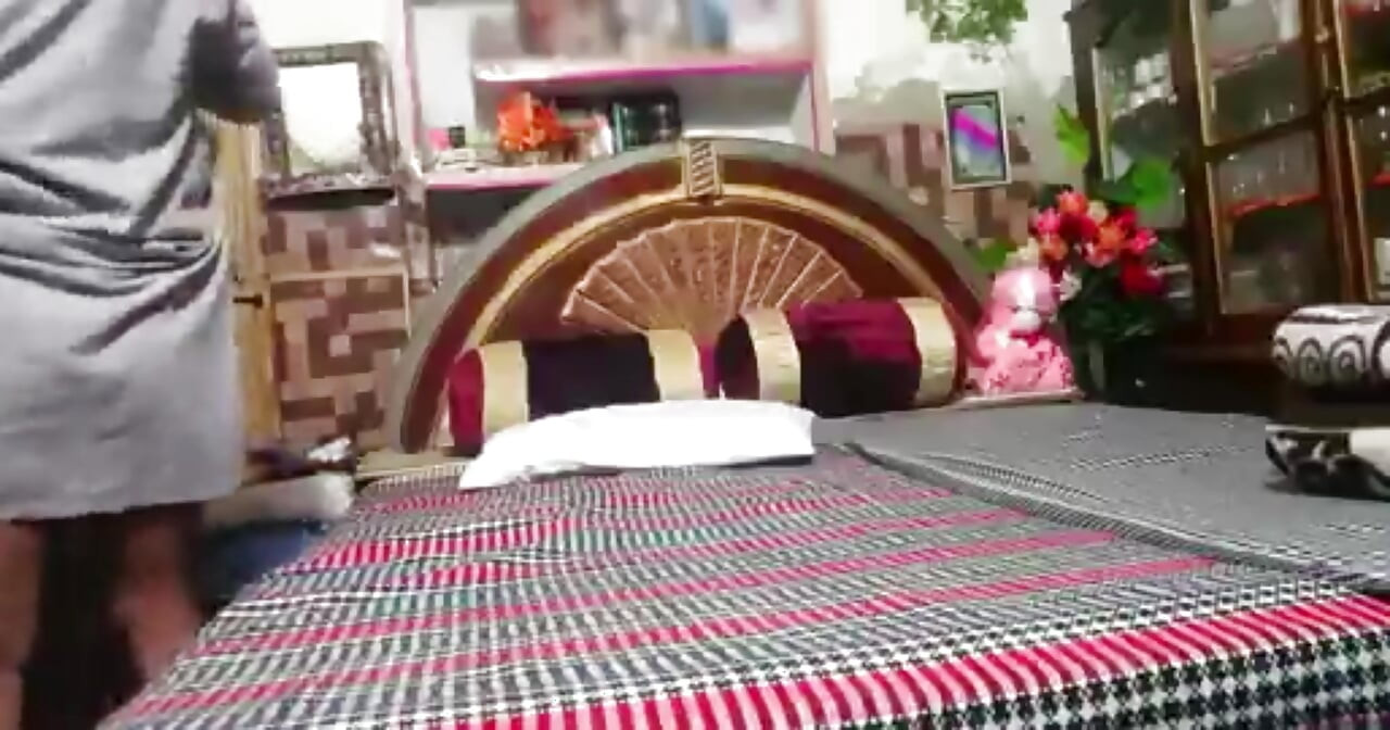 Дезі домашнє порно відео, гаряча індійська домогосподарка трахається з сусідом
