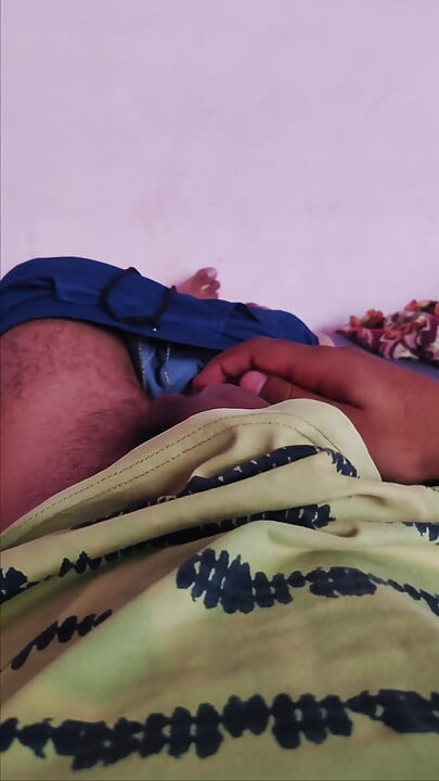 الديك الهندي الكبير مع الحليب اللذيذ