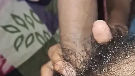 Padosan ke muh me land diya