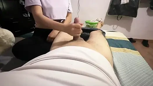 Horny Young Girl I Met on Tinder Swallows All My Cum