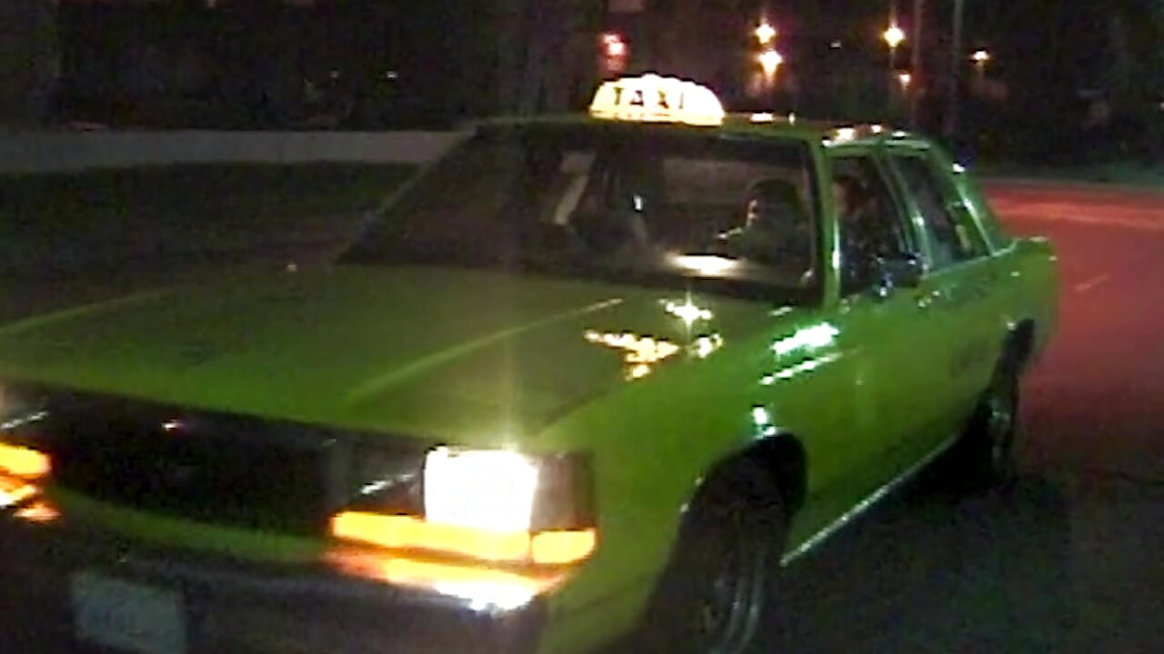Wilde Taxifahrt: Heiße Erotik im Auto