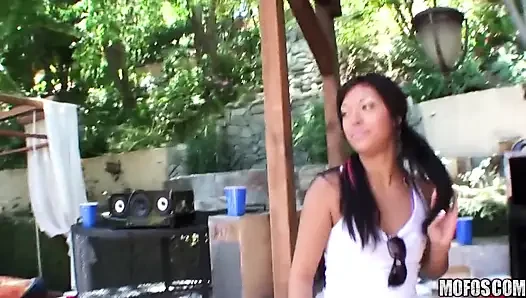 Mofos - Cock-hungry Party Babes Love Getting Wild