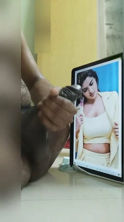 Nidhi aharwal tribute #8