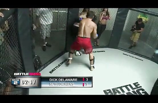 Ngentot pantatku dengan kontol besar itu