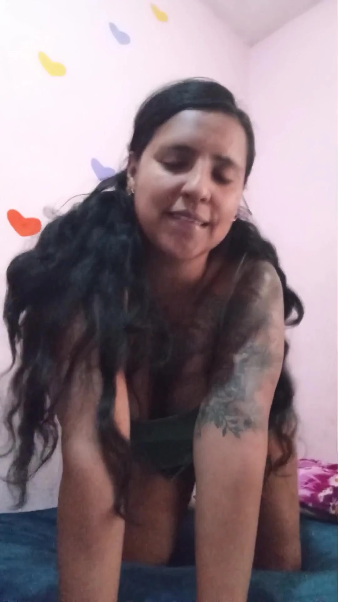 Esmer esmer Sıcak Sıcak Sıcak