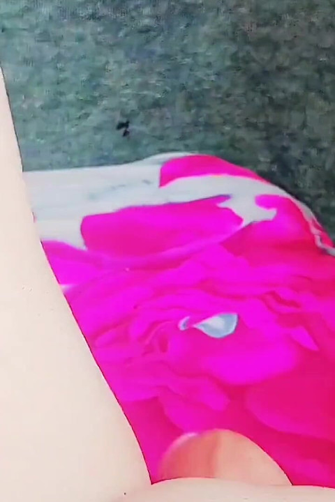 Crop topovi i tihi jecaji