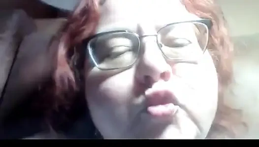 Толстушка дает вам клип крупным планом ее Nake губ и рот целуются и лижут ее губы для вас требуемый клип!