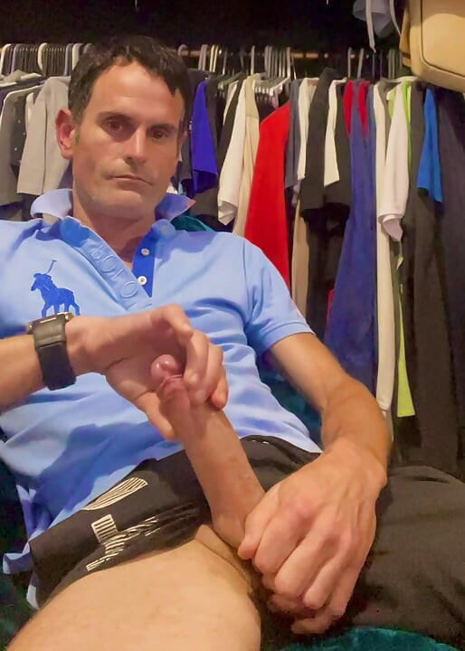 Mike azgın ve serbest bırakılması gerekiyor